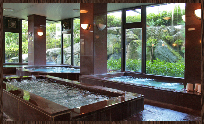 兵庫県川西市の天然温泉石道 露天風呂と旬な自慢料理